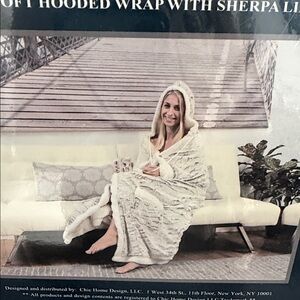 Hooded Sherpa Wrap Blanket